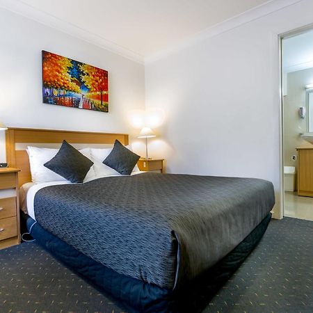Melbourne'S Princes Park Hotel Exterior foto